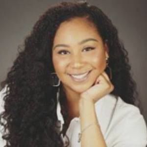 Meet your Posher, Khadijah